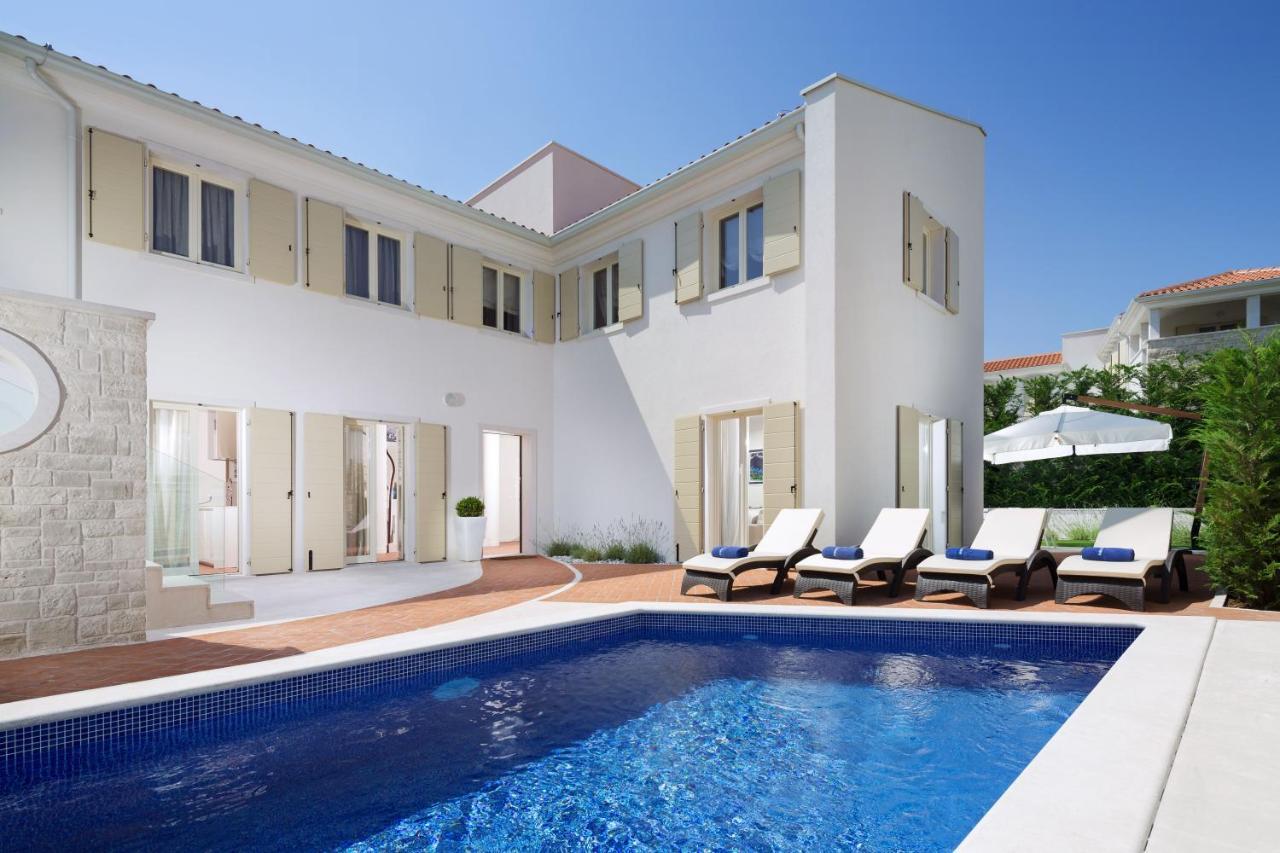 Villa Sylvia By Hmz Villas Tar-Vabriga Exterior foto